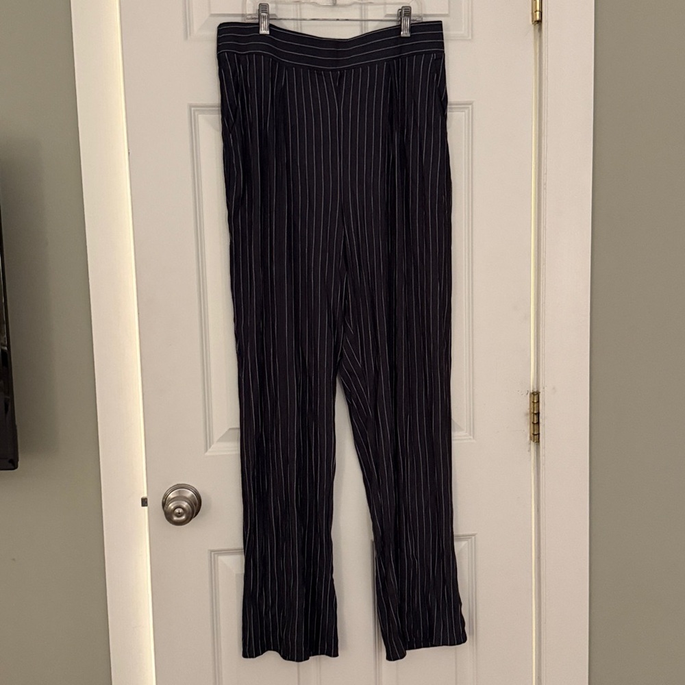 7 Pairs Neutral Work Appropriate Pants, size L, XL, XXL, 12 & 14. - Picture 9 of 13